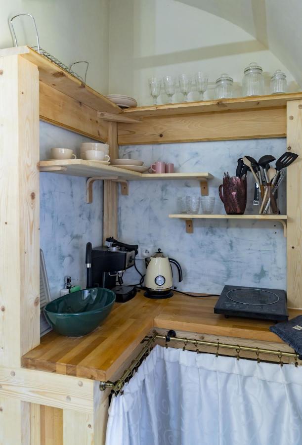Apartman Charlotte v dome so studňou na streche Banská Štiavnica Esterno foto